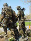DC Vietnam Mem statues 3.JPG (38763 bytes)